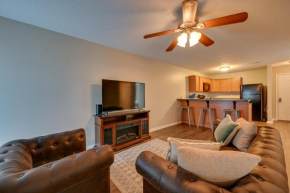 3 Mi to Dtwn Pet-Friendly Apt in Elizabethtown!